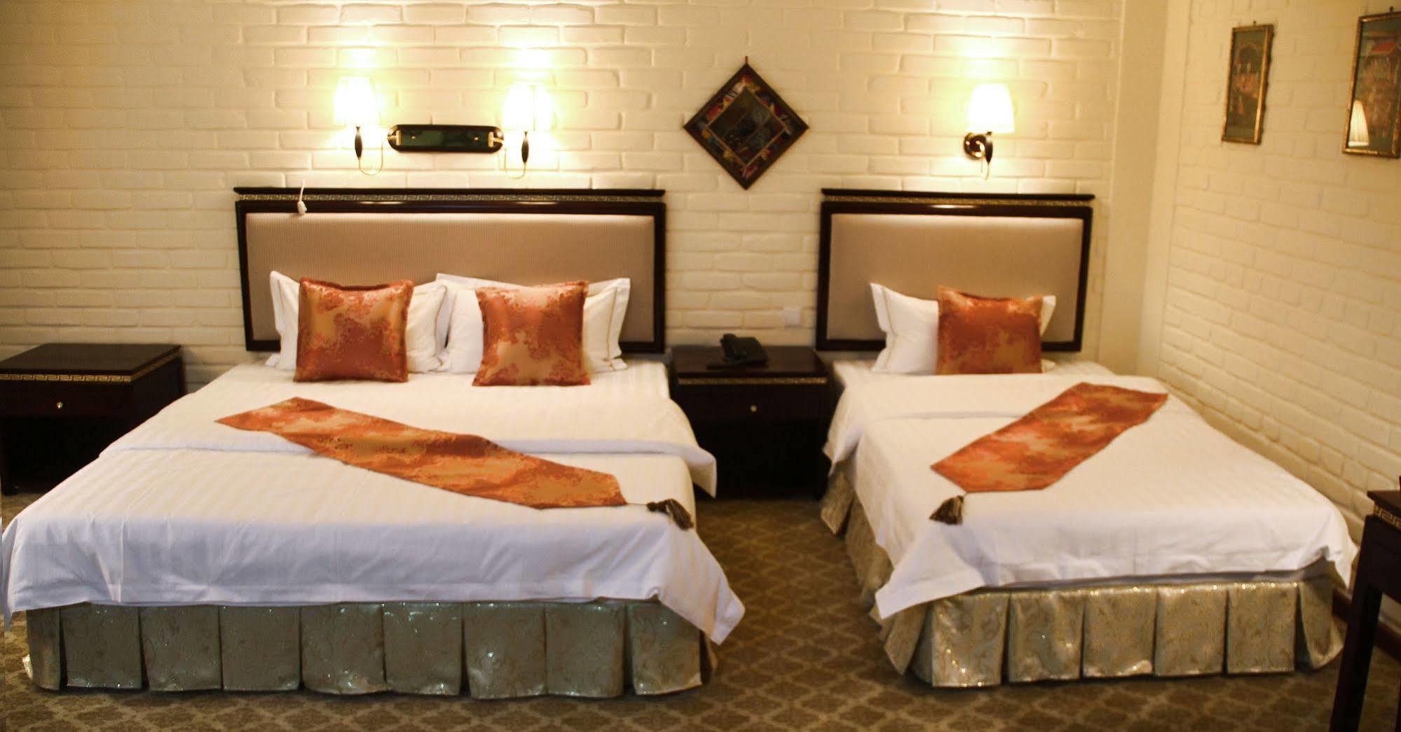 Hotel Grand Samarkand Superior - A Exterior foto